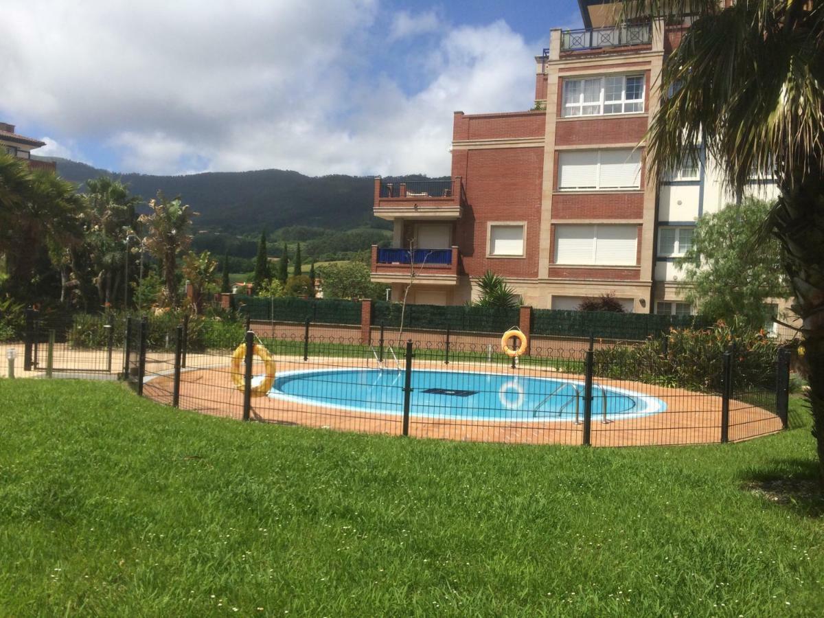 Apartamento Con Terraza Y Jardin En באקיו מראה חיצוני תמונה